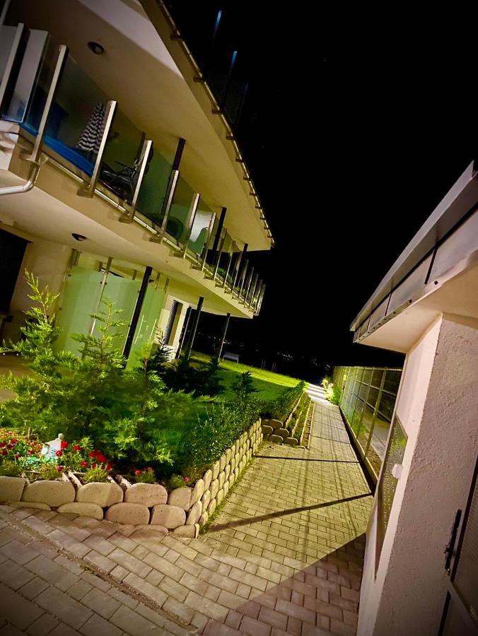 Bardo Apartman Balatonlelle Exterior foto